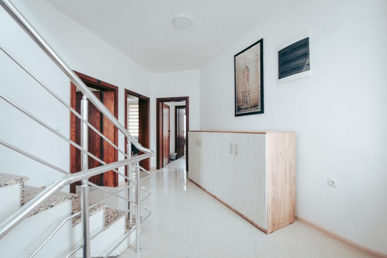 Nestor Apartments Bitola Esterno foto