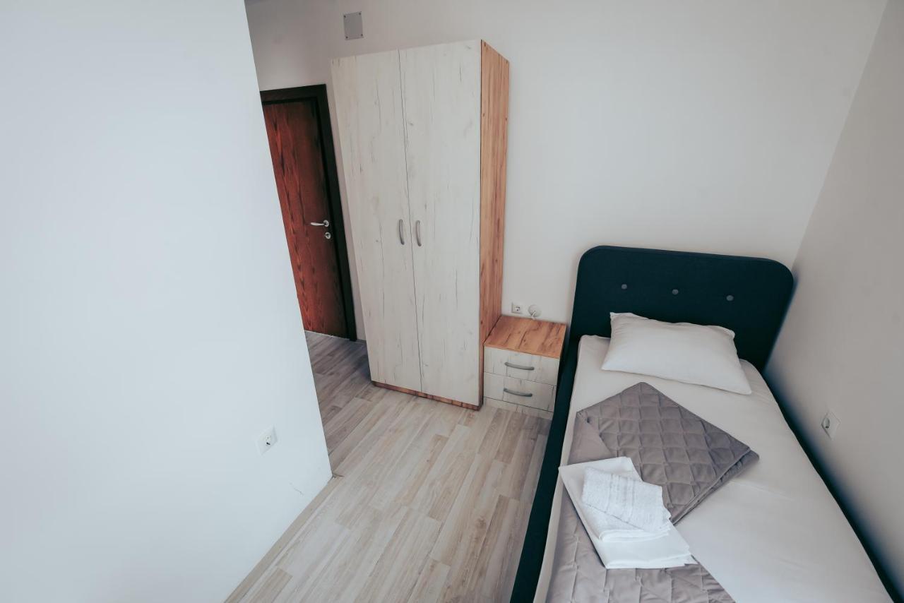 Nestor Apartments Bitola Esterno foto